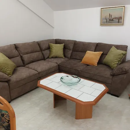 Zokic Apartamento *