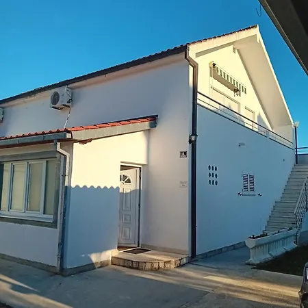 Apartment Zokic Kaštela